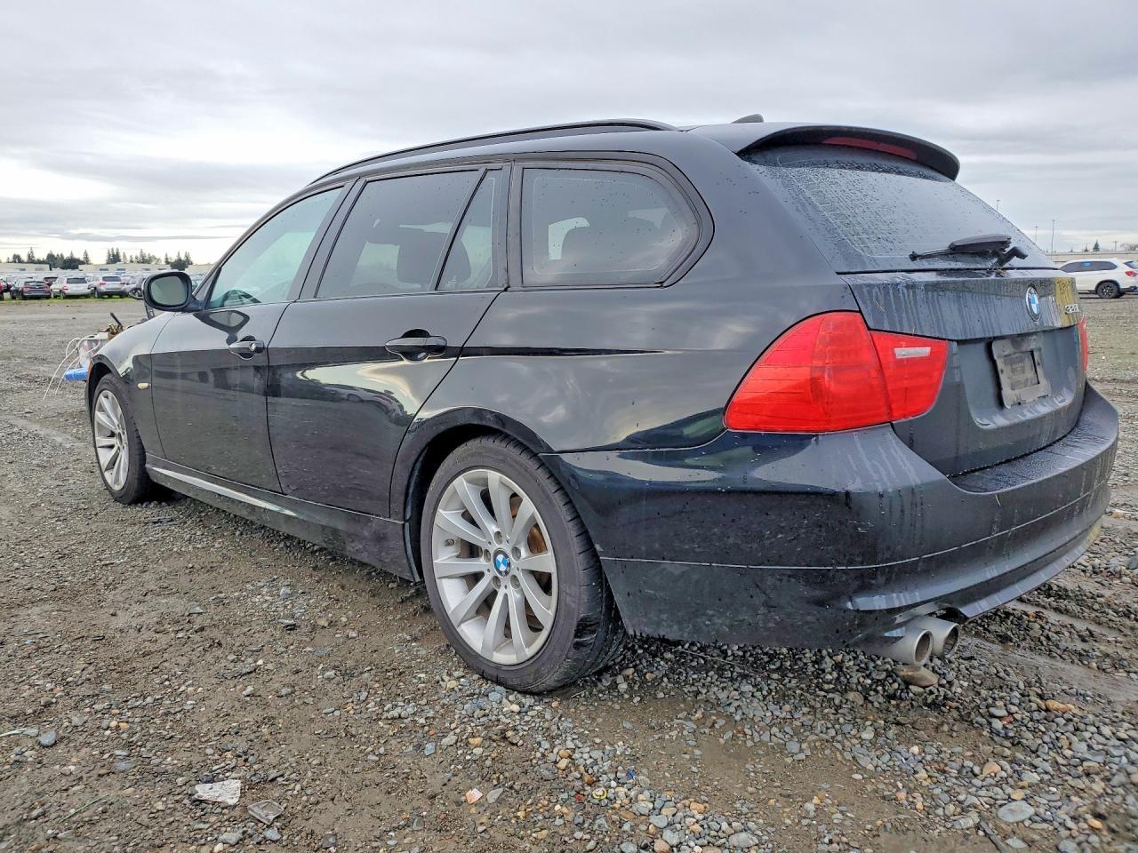 2012 BMW 328 i