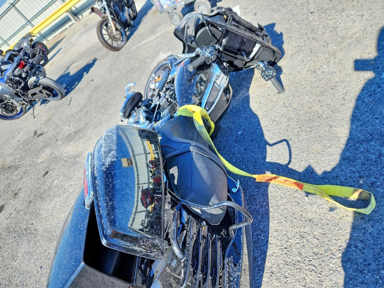 2024 Harley-Davidson Flhx
