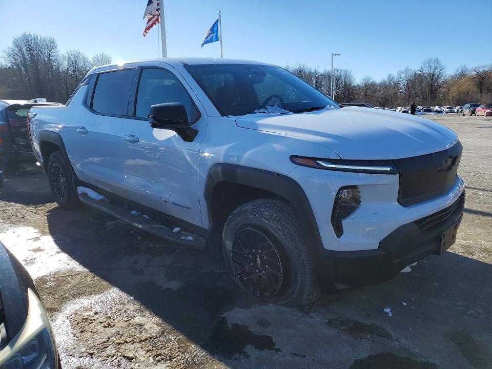2024 Chevrolet Silverado