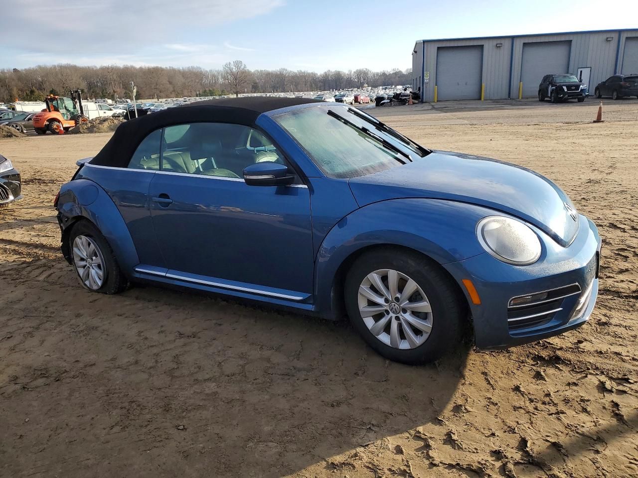 2018 Volkswagen Beetle s