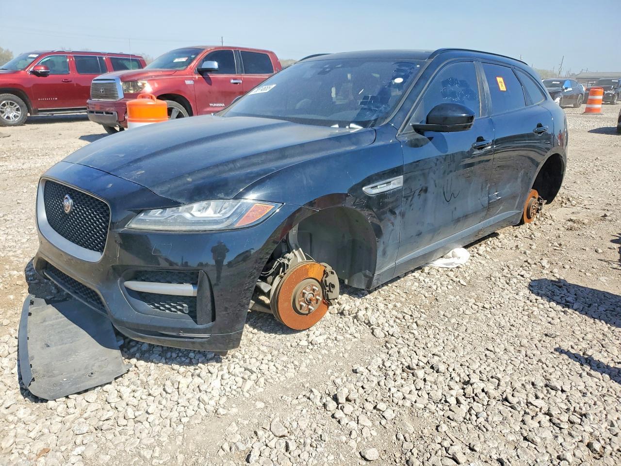2017 Jaguar F-pace R-sport