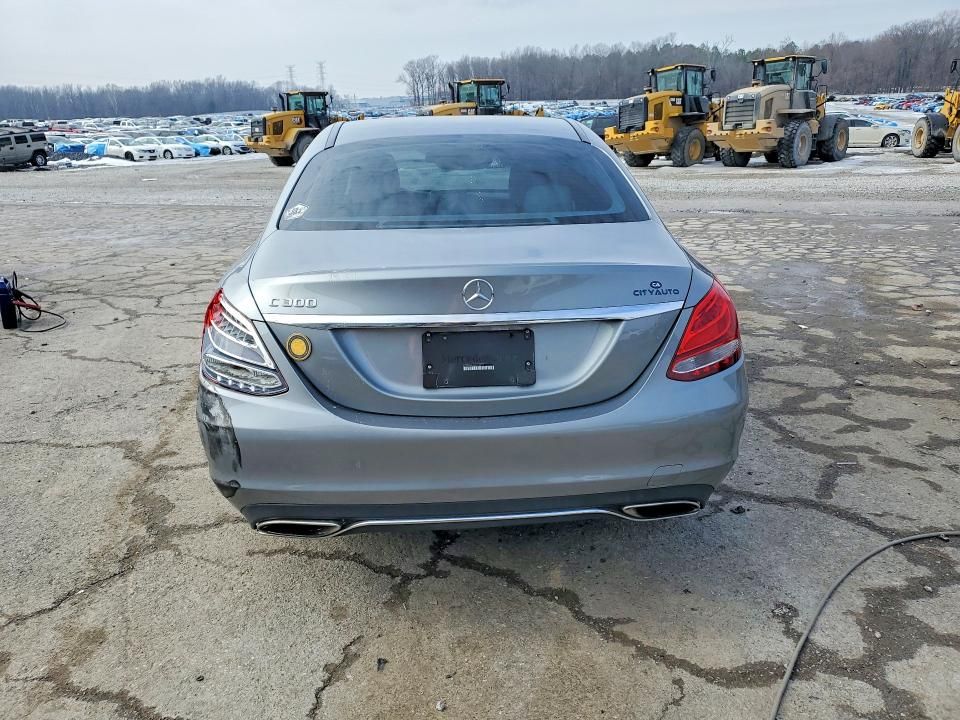 2016 Mercedes-Benz C300