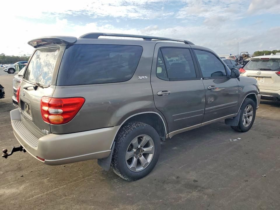 2004 Toyota Sequoia SR5