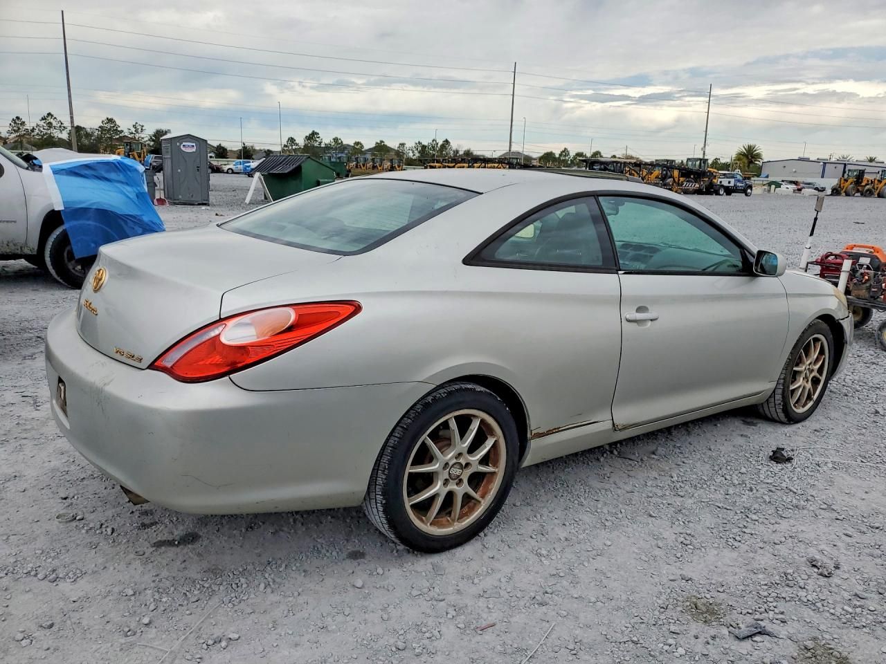 2004 Toyota Camry Solara se