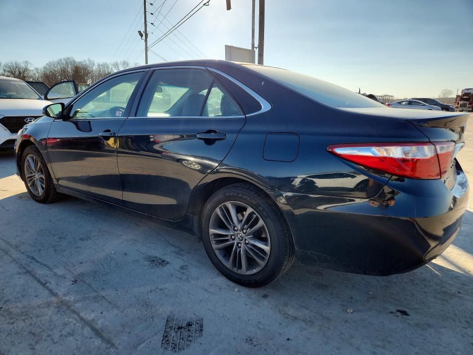 2015 Toyota Camry le