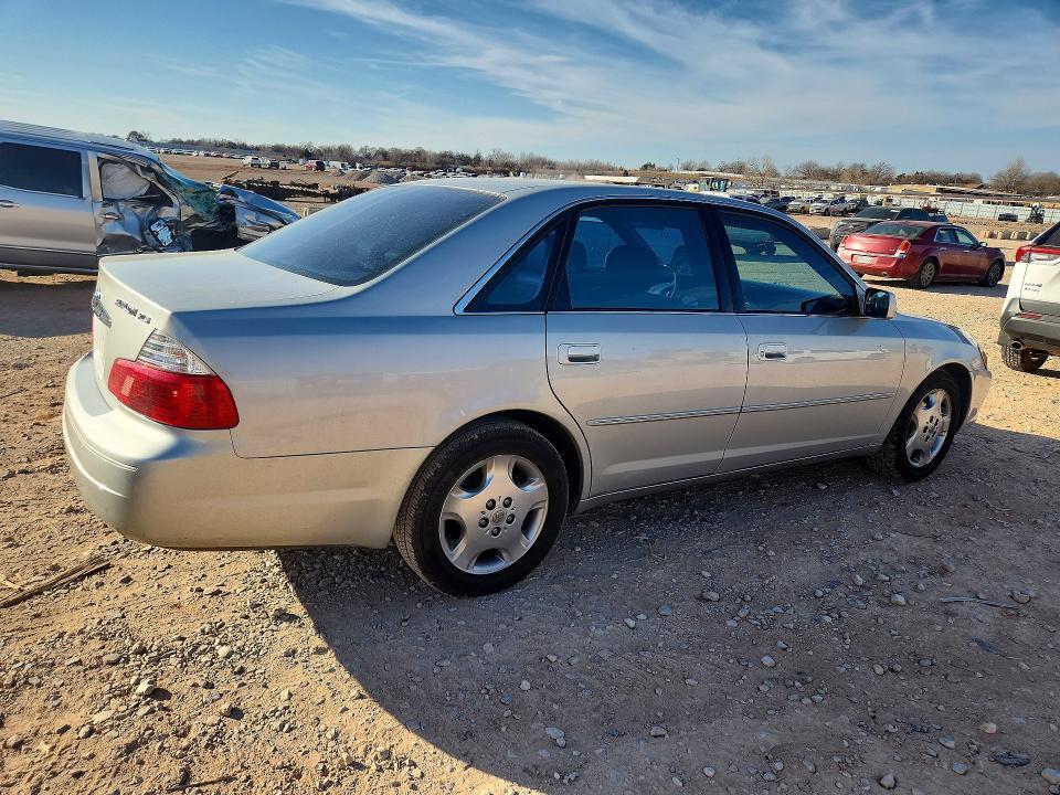 2003 Toyota Avalon xl