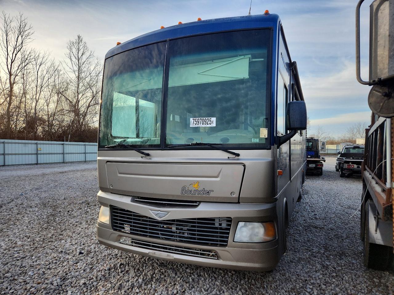 2008 Fleetwood 2007 Ford F550 Super Duty RV