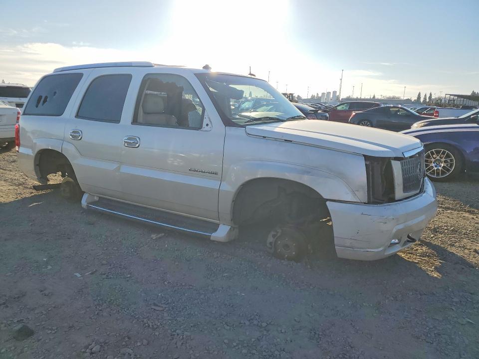2003 Cadillac Escalade Luxury