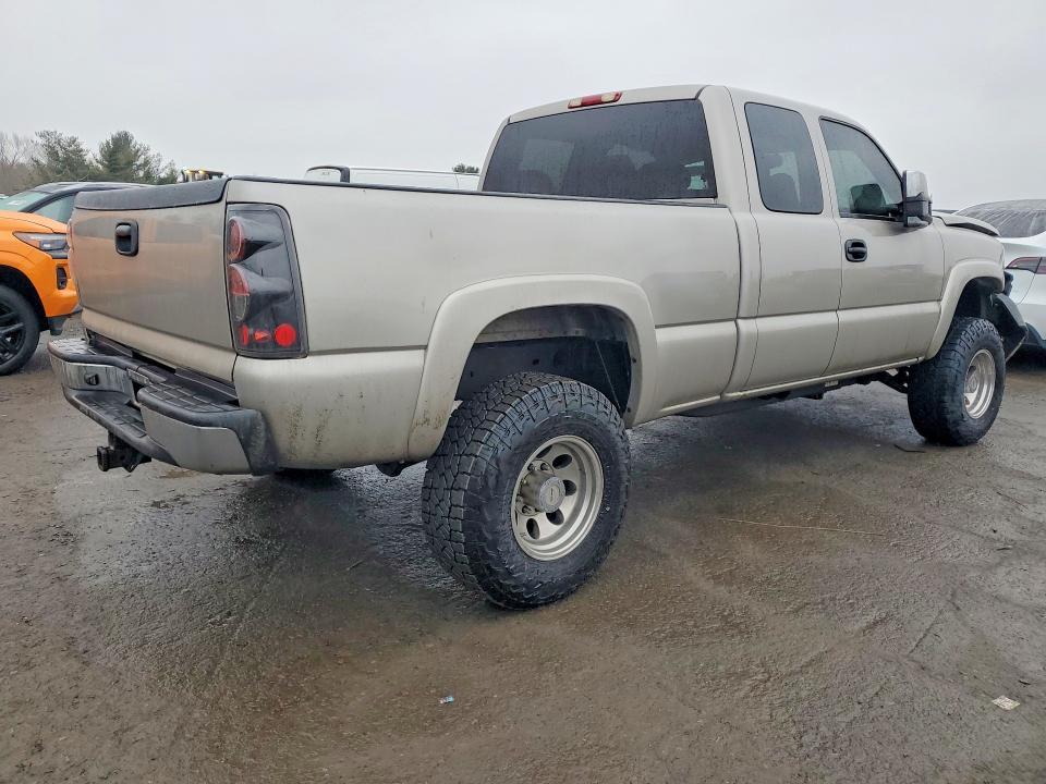 2004 Chevrolet Silverado K2500 Heavy Duty