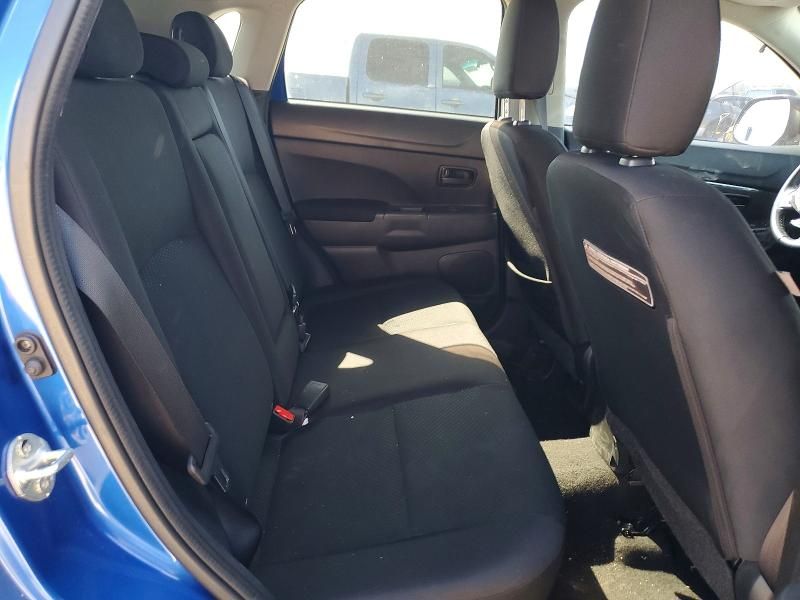 2015 Mitsubishi Outlander Sport es