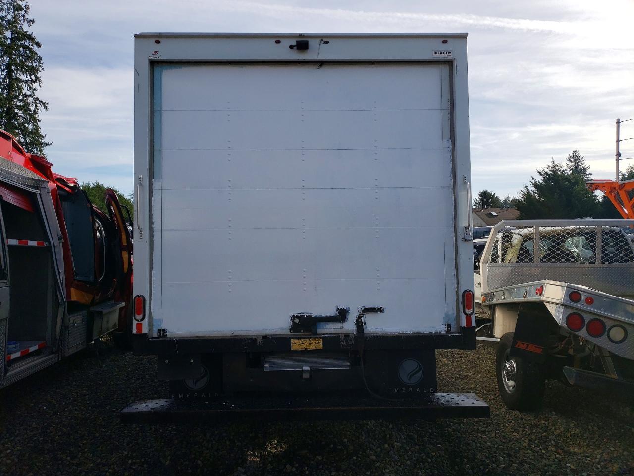2022 Ford E450 BOX Truck