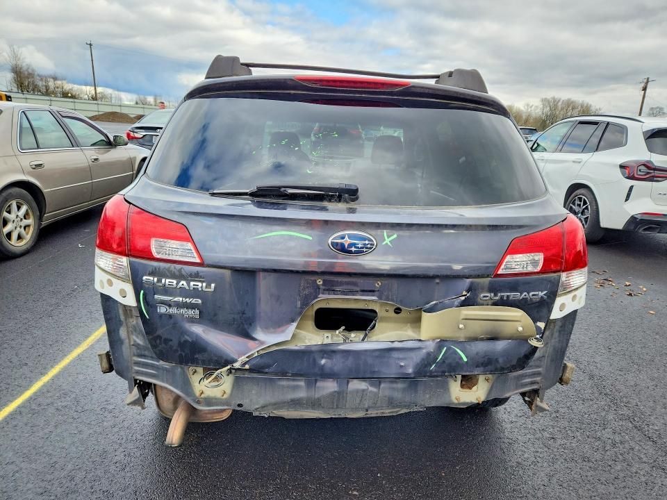 2013 Subaru Outback 2.5i Premium