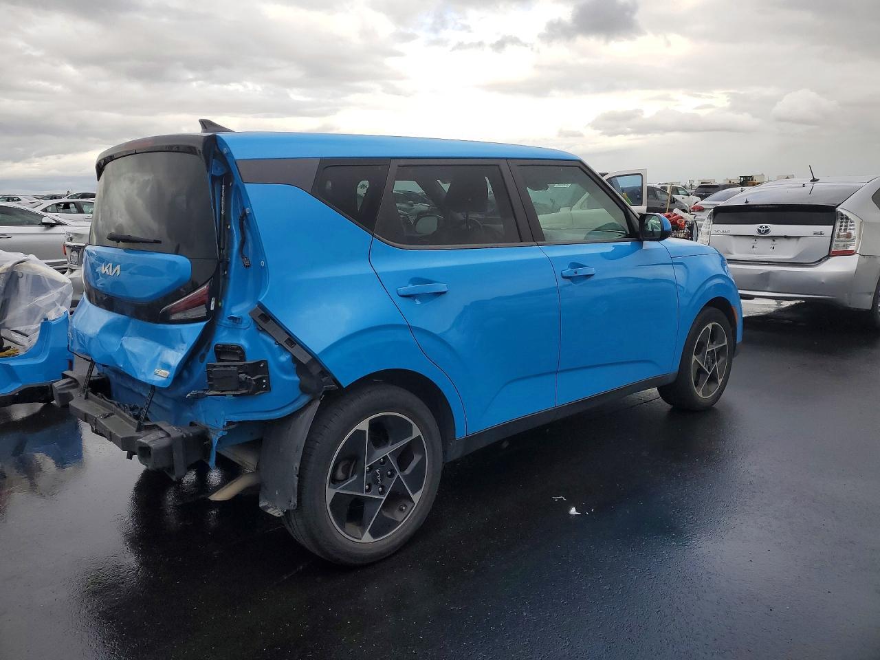 2023 KIA Soul ex