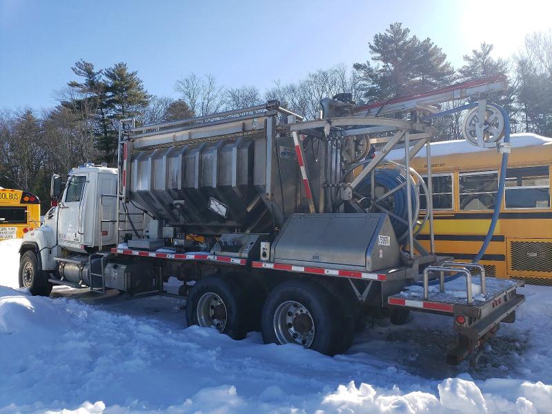 2016 Western Star Convention 4700SF