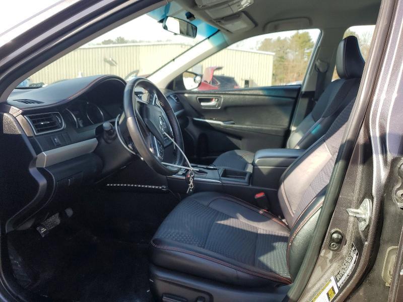 2015 Toyota Camry le