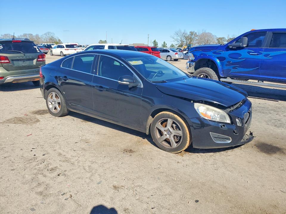 2013 Volvo S60 T5
