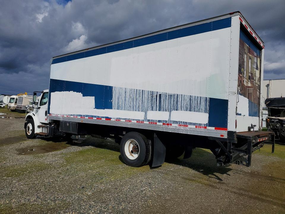 2014 Freightliner Business Class M2 box Truck