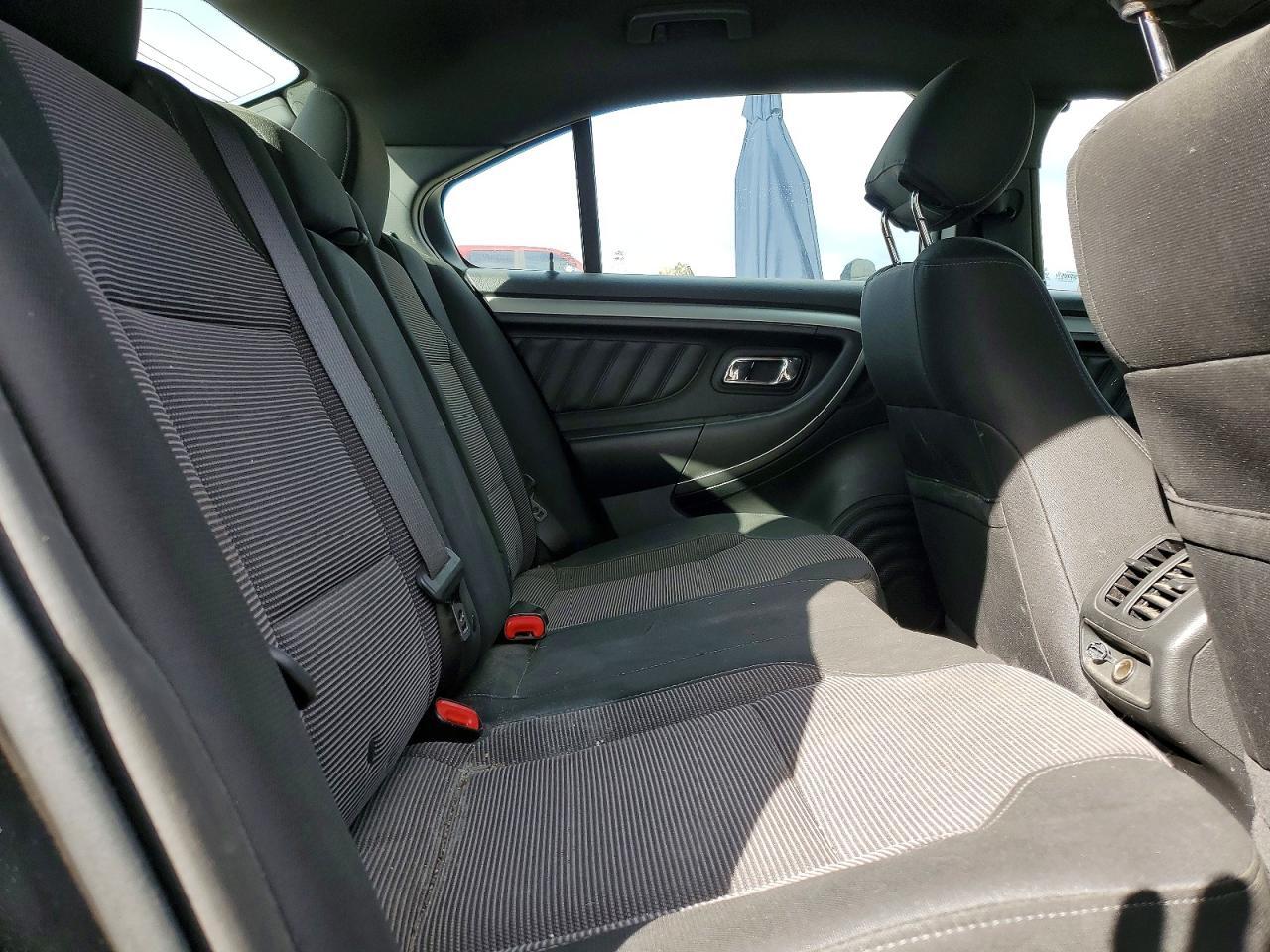 2017 Ford Taurus sel