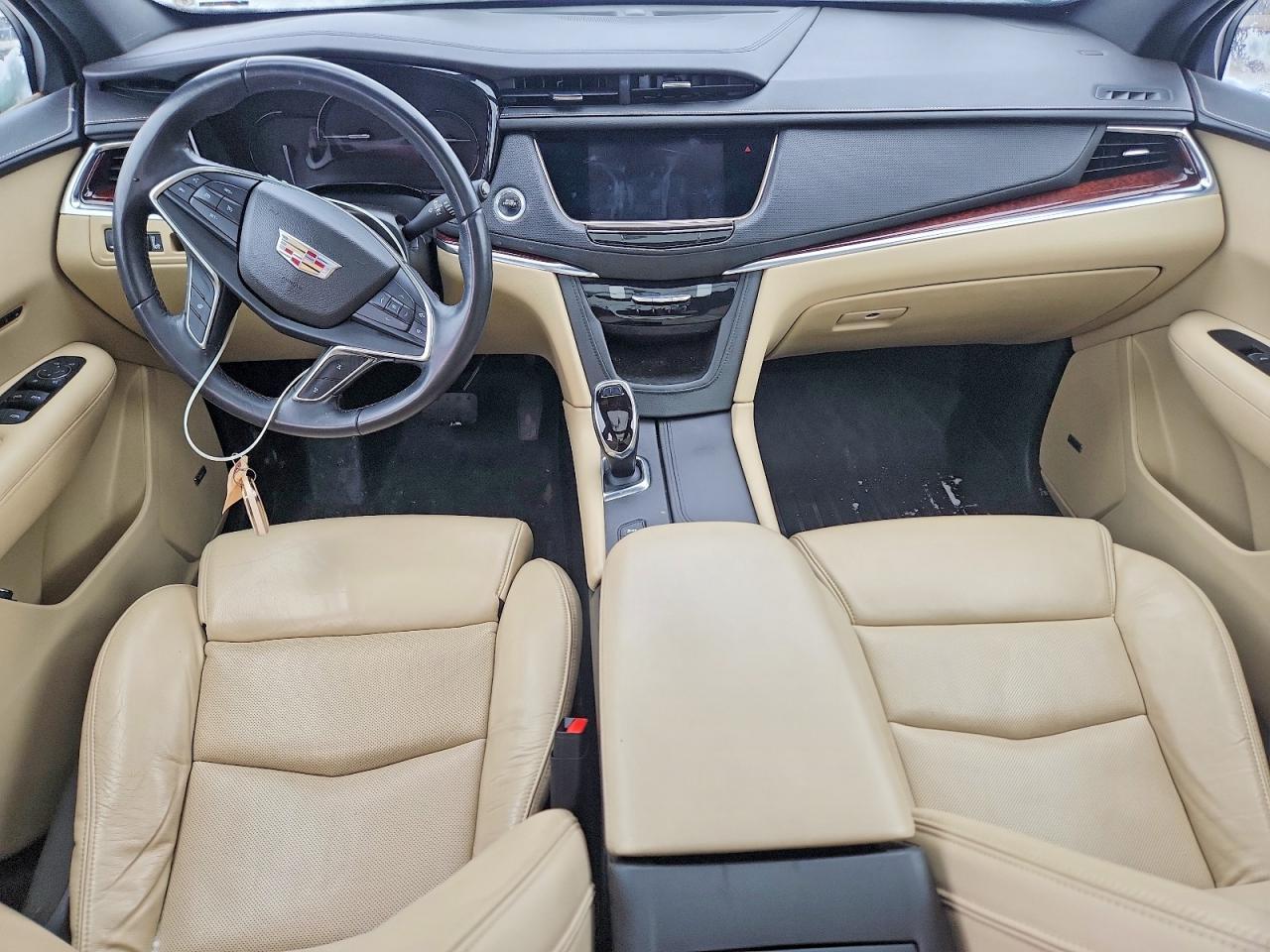 2017 Cadillac XT5 Luxury