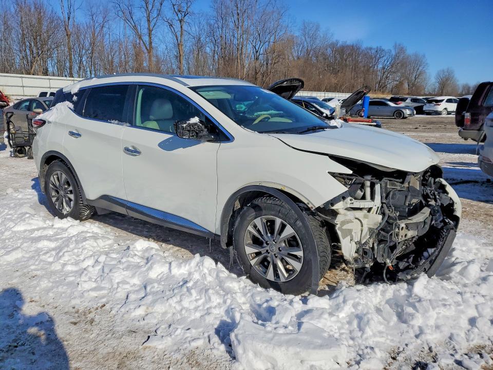 2015 Nissan Murano s