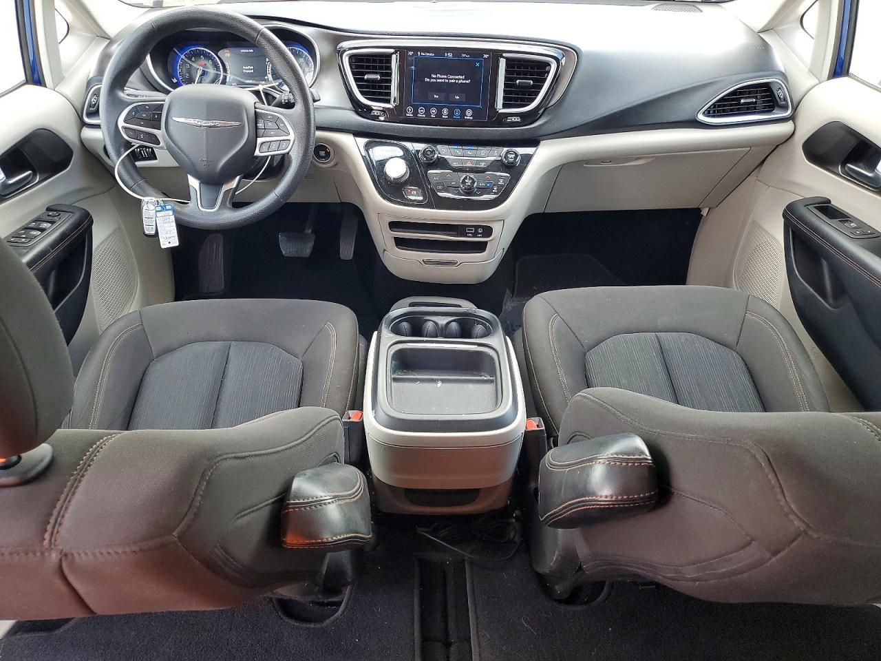 2020 Chrysler Pacifica Touring