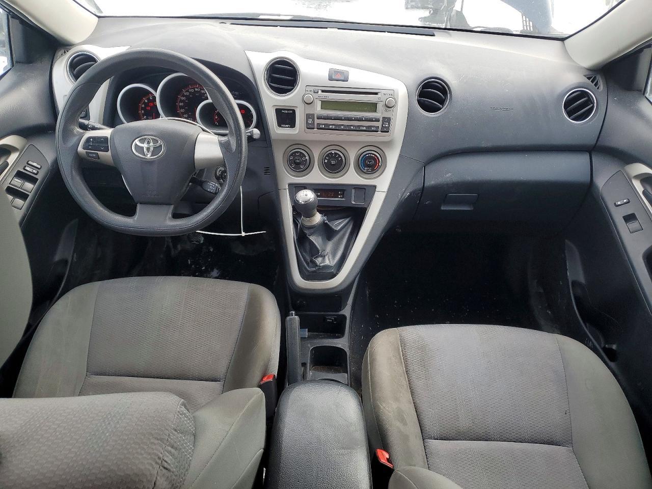 2012 Toyota Matrix l