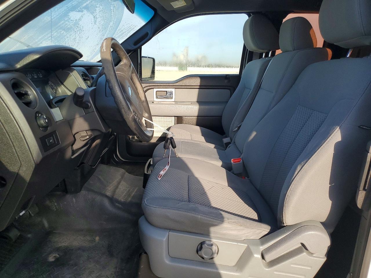 2011 Ford F150 Super cab