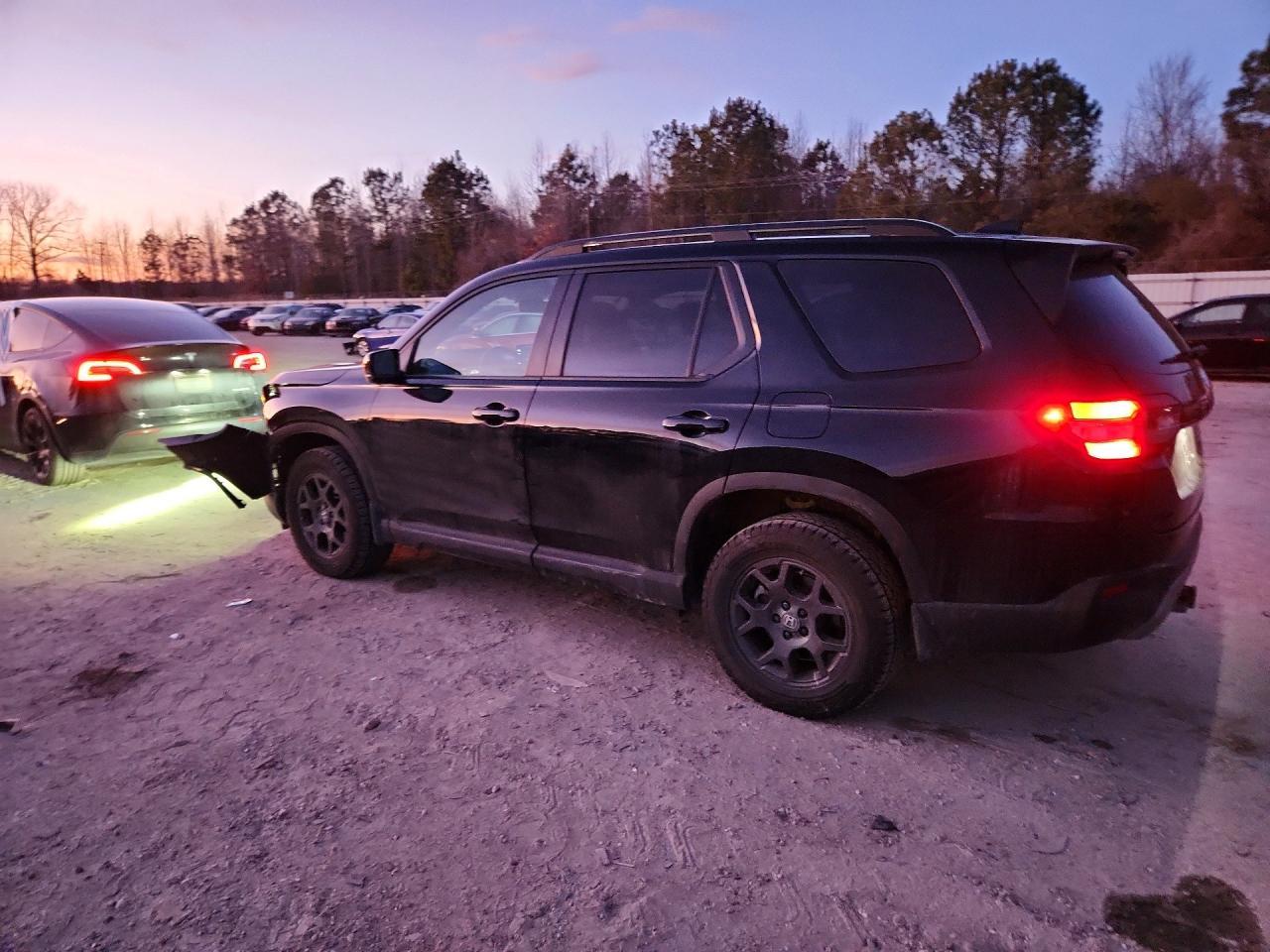 2025 Honda Pilot Trailsport