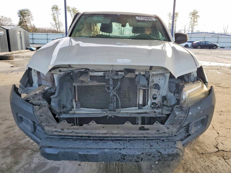 2017 Toyota Tacoma SR