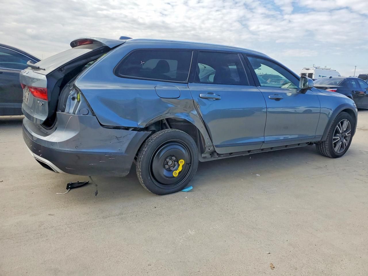 2017 Volvo V90 Cross Country T6 Inscription