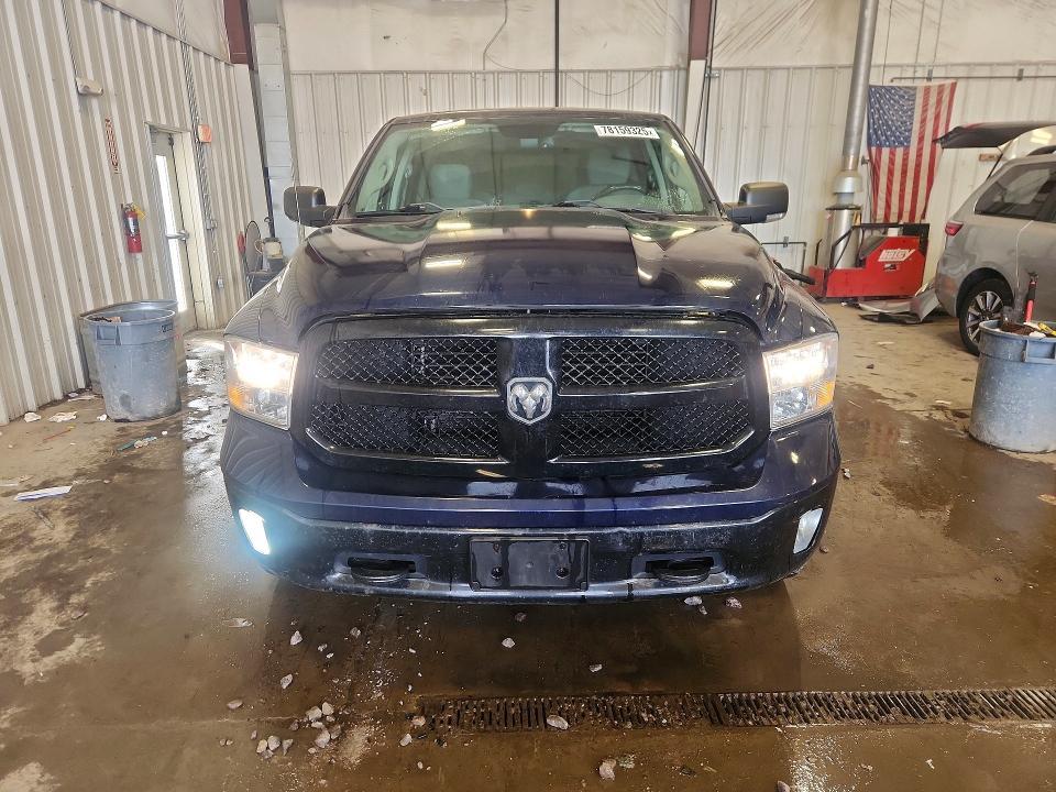 2016 Dodge Ram 1500 slt