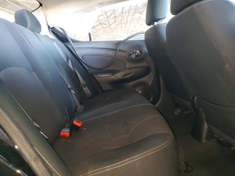 2016 Nissan Versa 1.6 sv