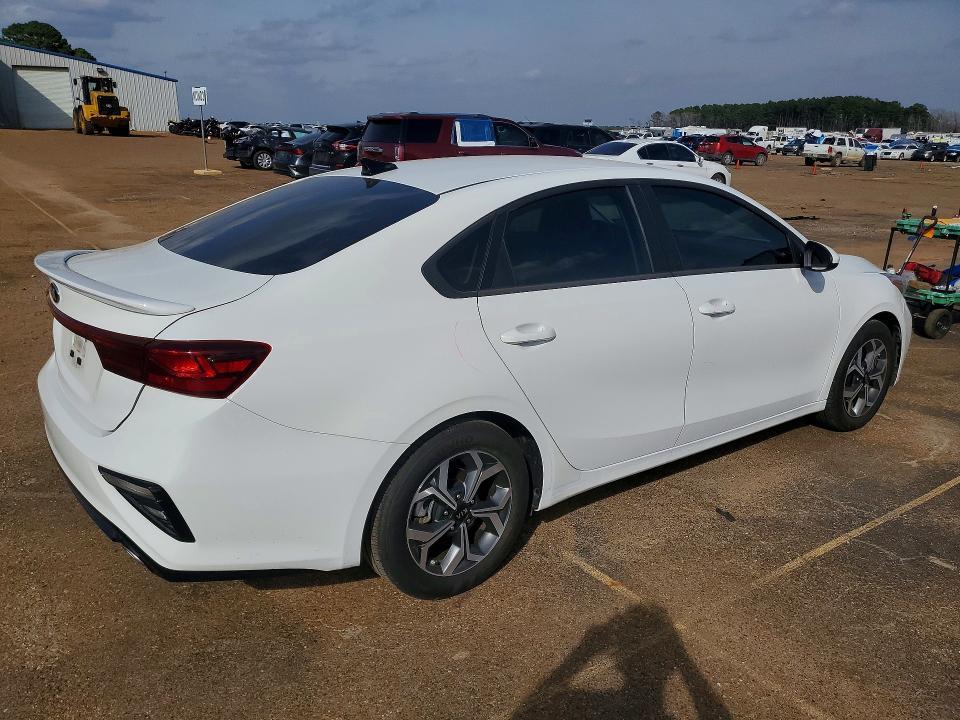 2021 KIA Forte lxs