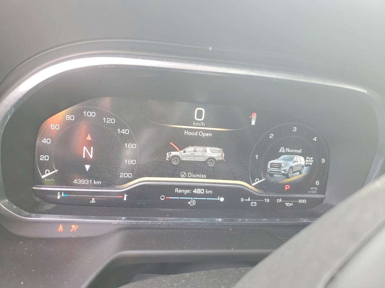 2023 GMC Yukon slt