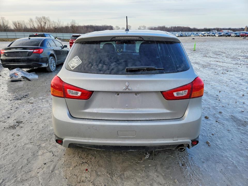 2013 Mitsubishi Outlander Sport se