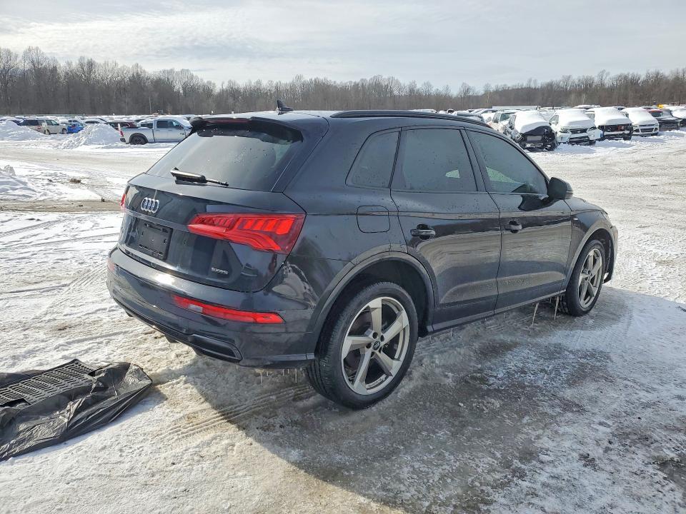 2020 Audi Q5 Titanium Premium Plus