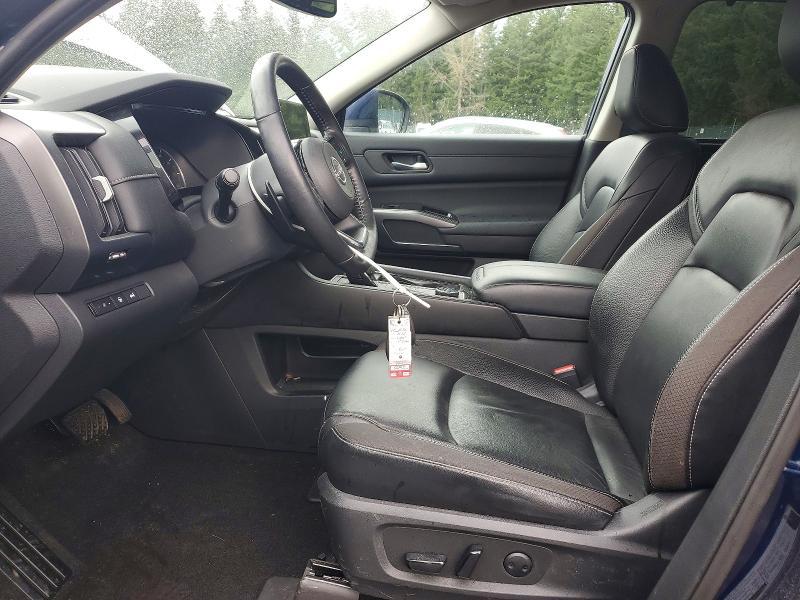 2022 Nissan Pathfinder sl