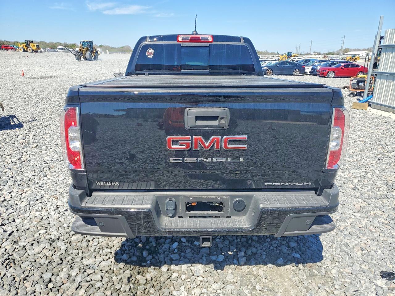 2022 GMC Canyon Denali