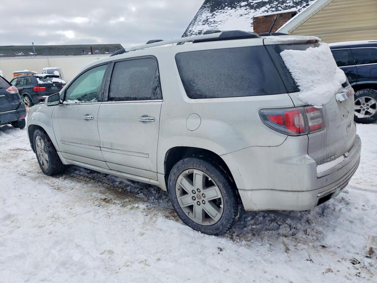 2016 GMC Acadia Denali