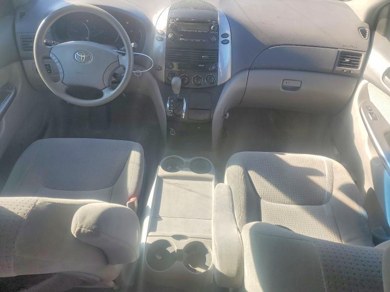 2006 Toyota Sienna ce