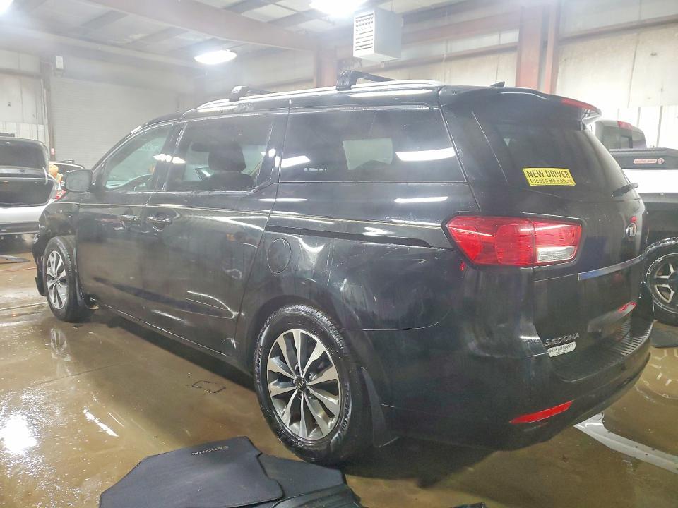 2015 KIA Sedona sx