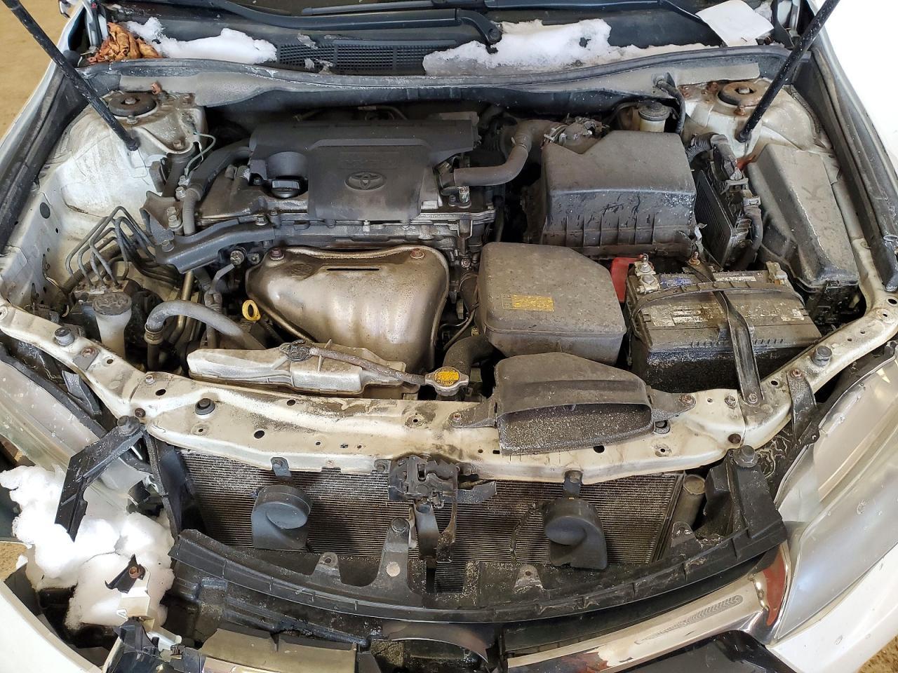 2015 Toyota Camry le