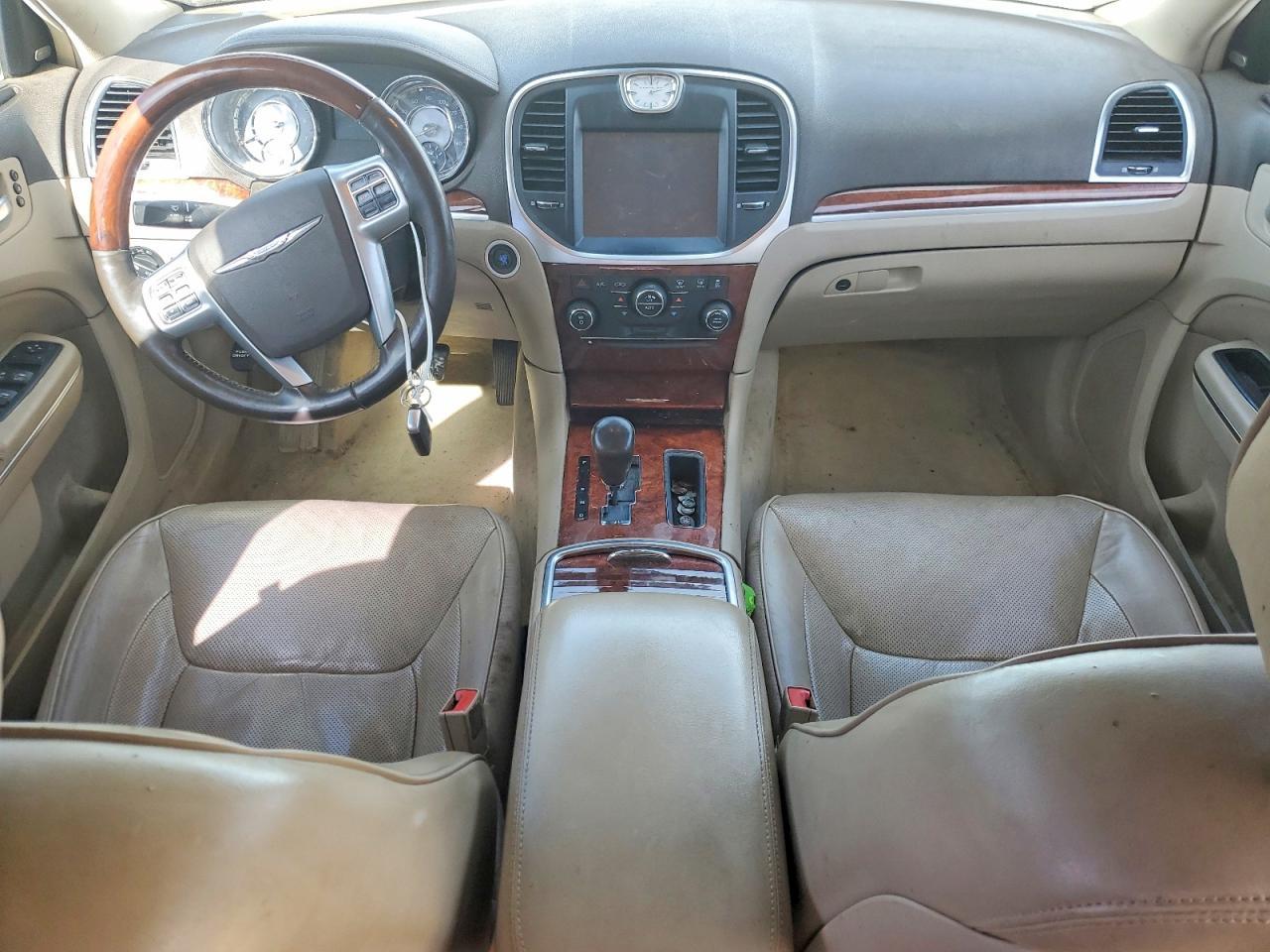 2011 Chrysler 300c
