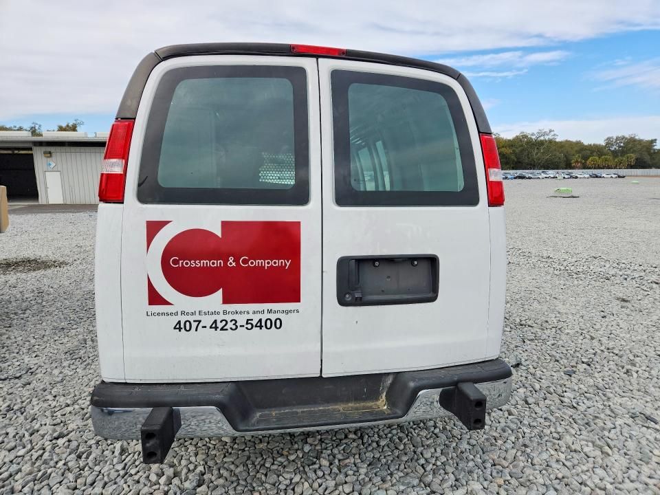 2023 Chevrolet Express G2500