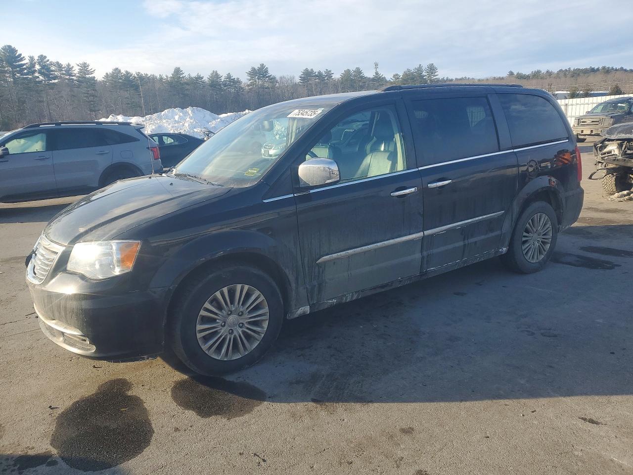 2015 Chrysler Town & Country Touring l