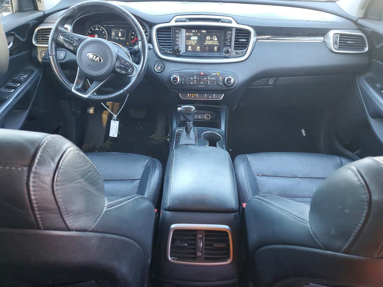 2017 KIA Sorento lx