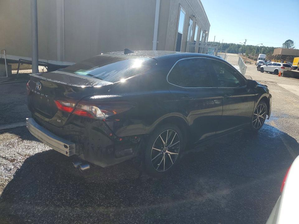 2024 Toyota Camry se Night Shade