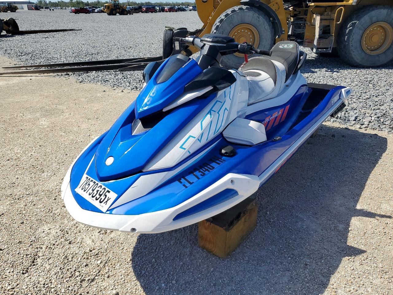 2022 Yamaha Vxcriuiser