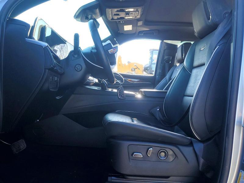 2024 Cadillac Escalade esv Premium Luxury
