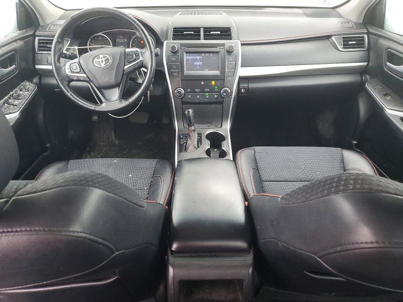 2015 Toyota Camry se